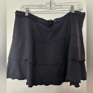 Athleta tiered mini skirt